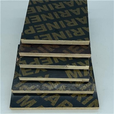 Camada de cofragem com face de filme